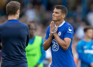 Chelsea pozwoli odejść Thiago Silvie!