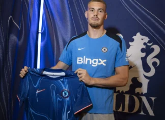 Kinsella: Chelsea obecnie nie planuje pozyskać nowego bramkarza