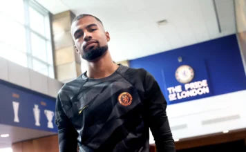 Świetny na linii, fatalny z piłką przy nodze? Leboeuf krytykuje Sancheza!