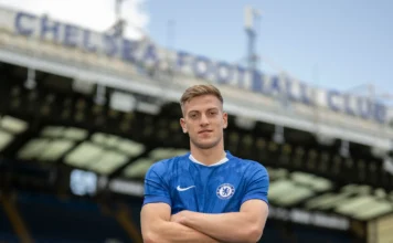 Kto przygarnie Liama Delapa? Gigantyczna kolejka po napastnika The Blues!