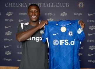 OFICJALNIE: Caicedo z nową umową!